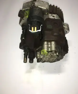 Suzuki Grand Vitara II Fuel injection high pressure pump 0445010087 8200342594