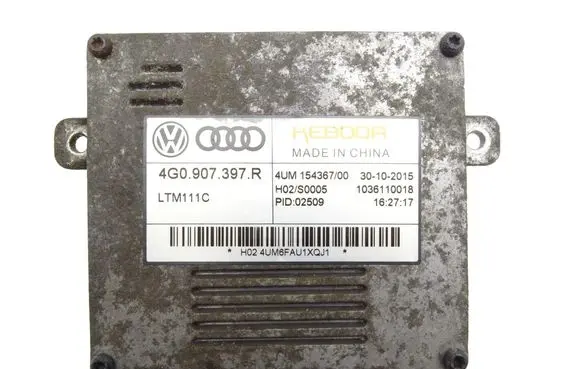Audi A3 S3 8V LED ballast control module 4G0907397R 4UM15436700 LTM111C