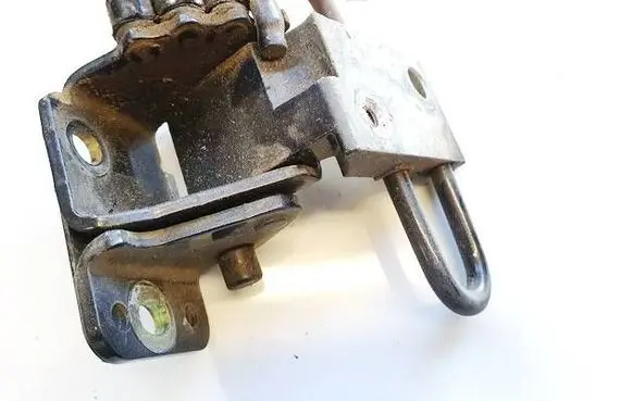 Audi A3 S3 8P Front door upper hinge 8E0831412B