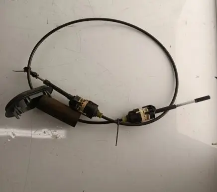 Opel Insignia A Gear shift cable linkage 13219325