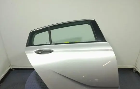 Opel Insignia A Rear door 