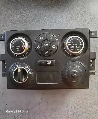 Suzuki Grand Vitara II Climate control unit 3951064J0 39510SEJD12 CJB502A001AJ