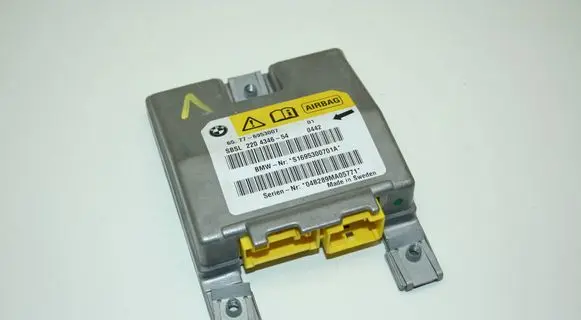 BMW 5 E60 E61 Airbag control unit/module 6953007 S1695300701A 220434654