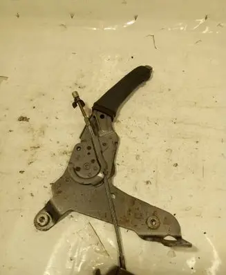 Volvo S60 Handbrake/parking brake lever assembly 8683281