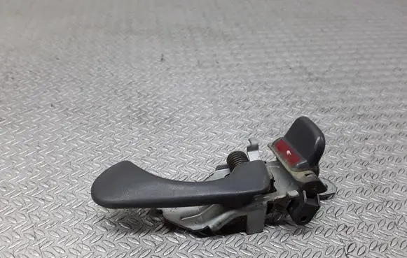 Mitsubishi Pajero Sport I Front door interior handle