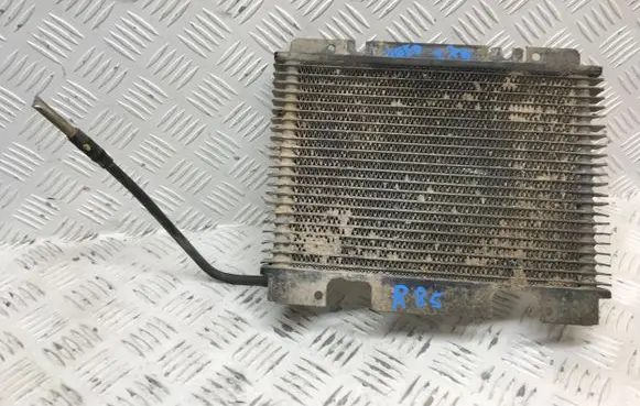 Jeep Grand Cherokee (WJ) Engine oil radiator 4028200