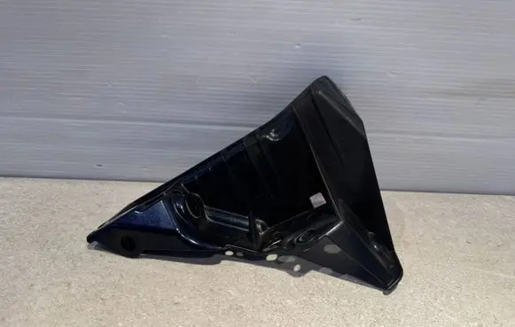 Jaguar XJ X351 Fender mounting bracket AW9316291ADSLD12