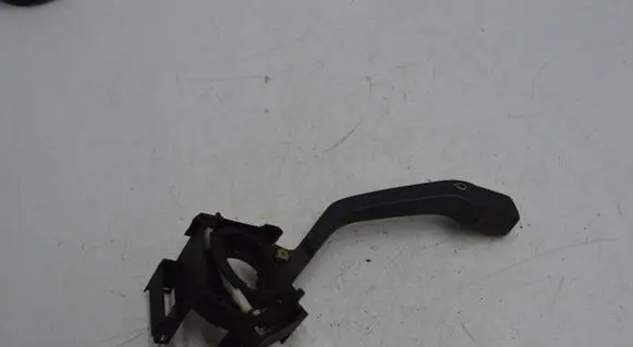 Volkswagen Golf II Wiper control stalk