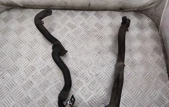 Porsche Cayenne (92A) Engine coolant pipe/hose 7P0121070AA