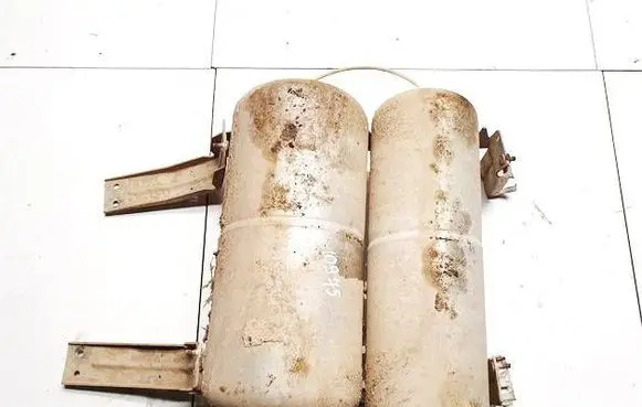 Mercedes-Benz GL X164 Intake resonator 