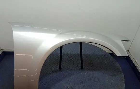 Dodge Magnum Fender