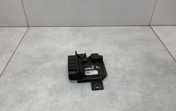 Opel Insignia B Fuel injection pump control unit/module 13526236