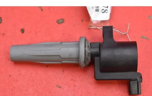 Ford Mondeo MK I High voltage ignition coil 9E5E12A366AA