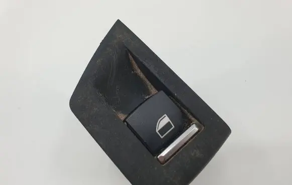 BMW 5 F10 F11 Electric window control switch 9241949