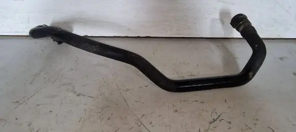 BMW 5 E60 E61 Engine coolant pipe/hose 8379979