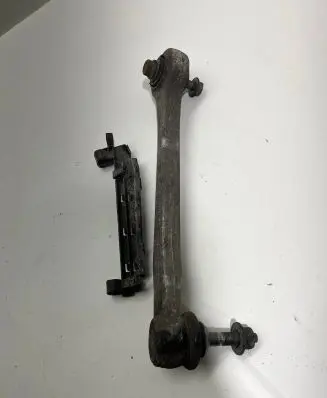 BMW X5 E70 Rear upper control arm/wishbone 6770970