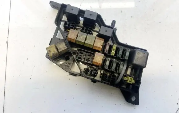 Mitsubishi Space Wagon Fuse box set