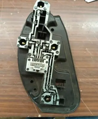 Citroen C5 Tail light bulb cover holder