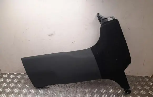 Tesla Model Y (B) pillar trim (bottom) 194093530F