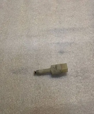 Audi A8 S8 D2 4D Brake pedal sensor switch 