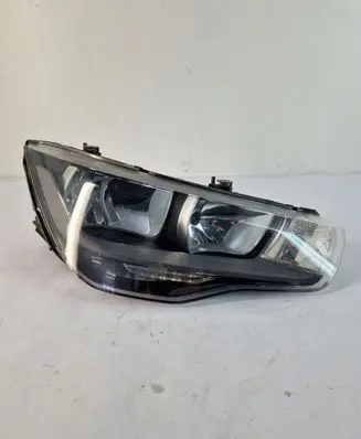 Audi A1 Headlight/headlamp 8X0941004