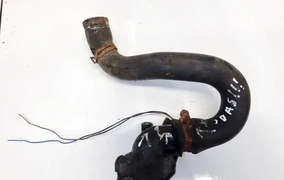 Opel Zafira A Engine coolant pipe/hose 2445640