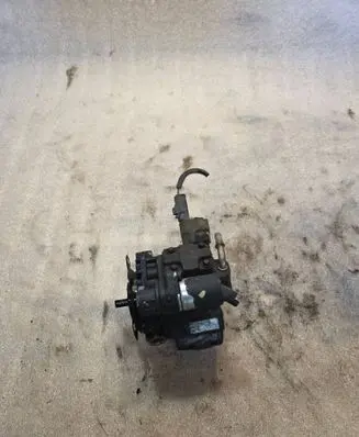 Volvo V50 Fuel injection high pressure pump A2C20003791 9654615580