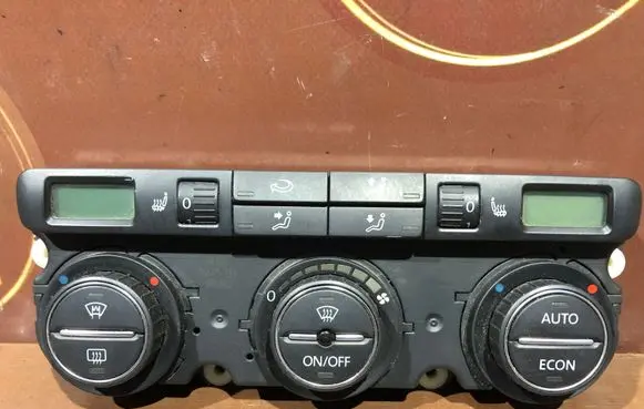 Volkswagen PASSAT B6 Climate control unit