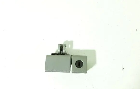 Toyota Previa (XR30, XR40) II Glove box handle 4804