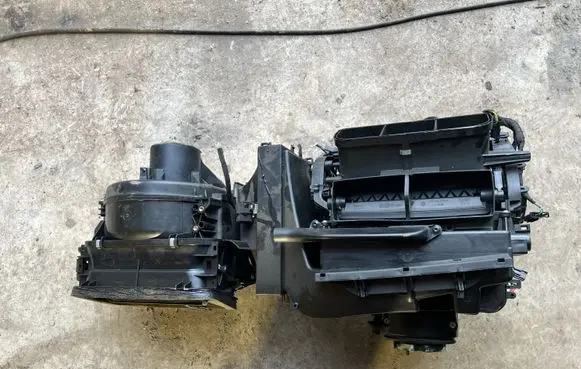 Skoda Rapid (NH) Interior heater climate box assembly 6Q2819303B