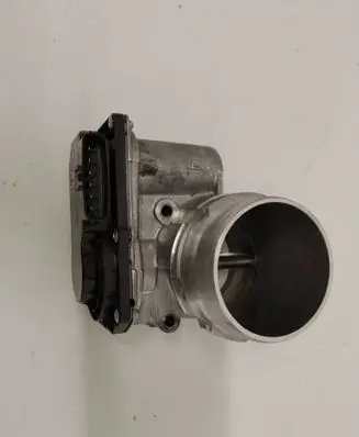 Volvo S90, V90 Throttle valve 32202650