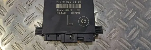 Mercedes-Benz E W210 Door control unit/module 2108207526 356825 HW0499