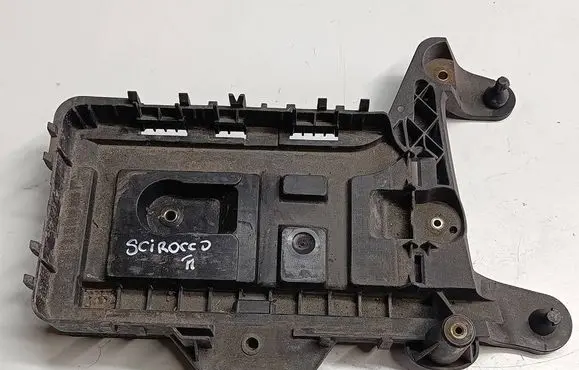 Volkswagen Scirocco Battery tray 1K0915333T1 1K0915333 1K0915325