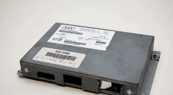 Audi A4 S4 B7 8E 8H Other control units/modules 8E0035593M
