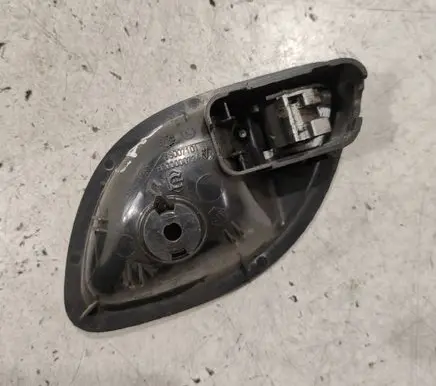 Renault Laguna II Front door interior handle 8200000724