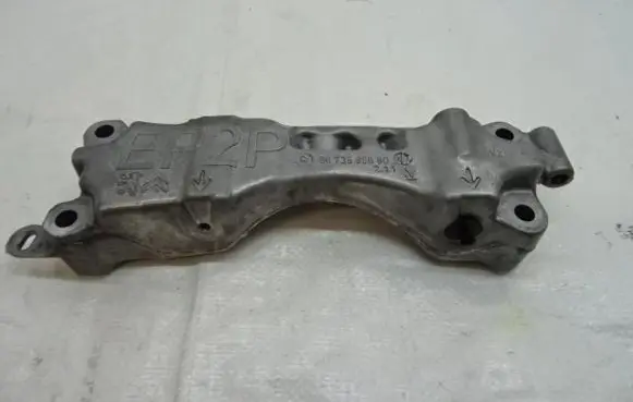 Citroen C5 Aircross Engine mount vacuum valve 9673585680