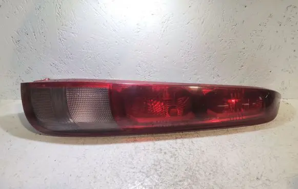 Nissan X-Trail T30 Rear/tail lights