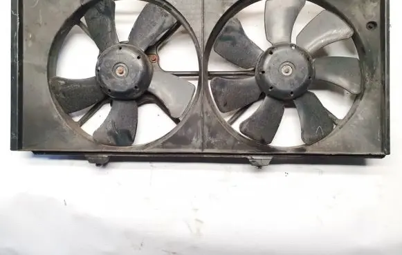 Mazda 6 Radiator cooling fan shroud rf5d 475