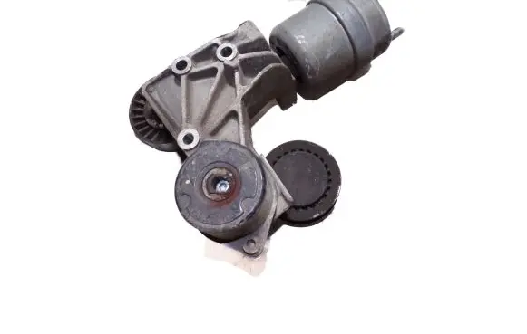 Volkswagen Transporter - Caravelle T4 Engine mount bracket 7D0199132D