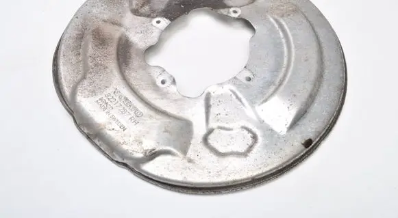 Volvo XC90 Front brake disc dust cover plate 32217287