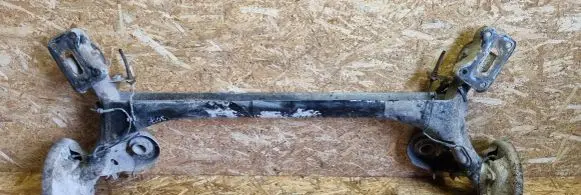 Peugeot 307 Rear axle beam 