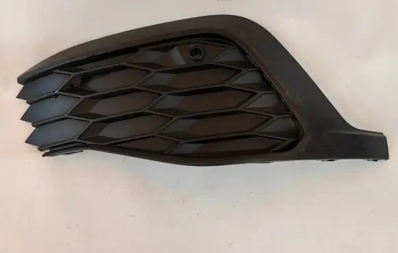 Volkswagen Golf VIII Front fog light trim/grill 5H0853665G