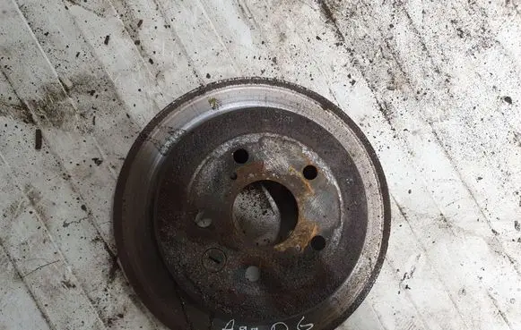 Lexus IS 220D-250-350 Rear brake disc NOCODE