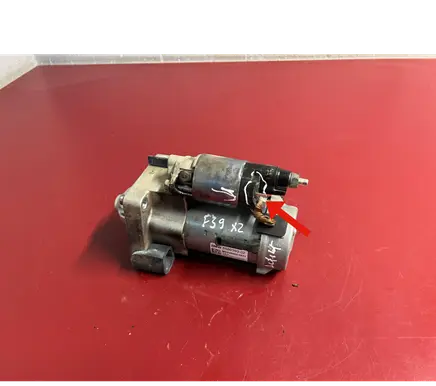 BMW X2 F39 Starter motor 8580390