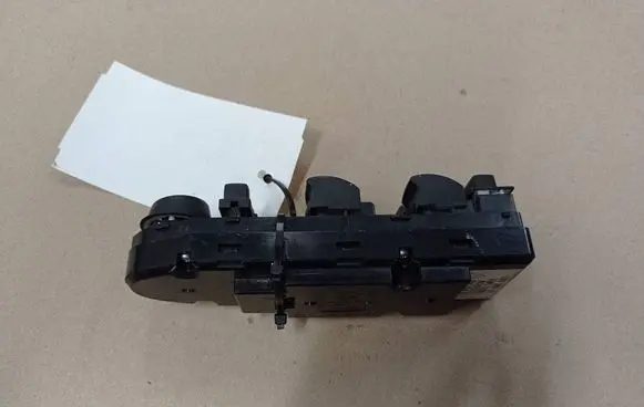 BMW 5 E60 E61 Electric window control switch 6943246 373204SW 0348K