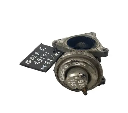Volkswagen Golf V EGR valve 038129637D
