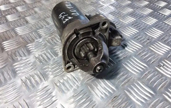BMW 5 E39 Starter motor 0001108157