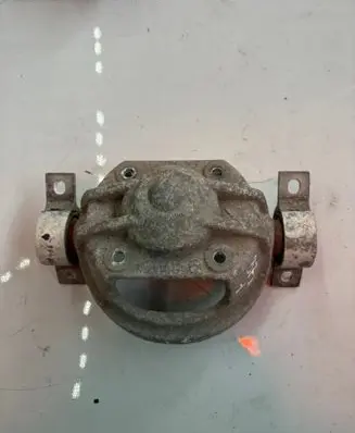Audi Q7 4L Front upper strut mount 7L0512345
