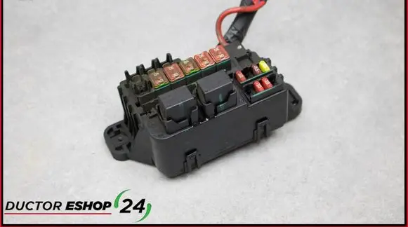 Opel Mokka Fuse module 8261662