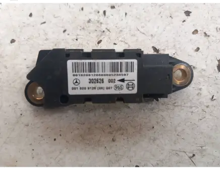 Mercedes-Benz E W211 Airbag deployment crash/impact sensor 0018209126 302626002